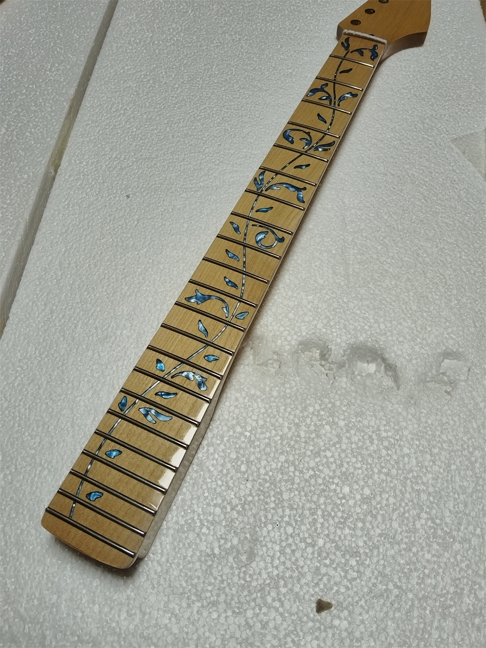 Disado 22 Frets Maple Electric - Musical Instrument Logo recension och pris