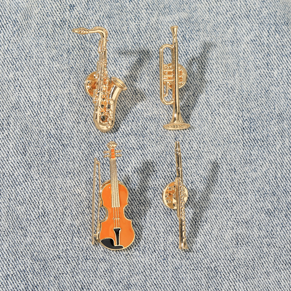 Golden Musical Instrument Pins - Musical Instrument In Orchestra recension och pris